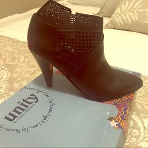 Carlos Santana brand new bootie